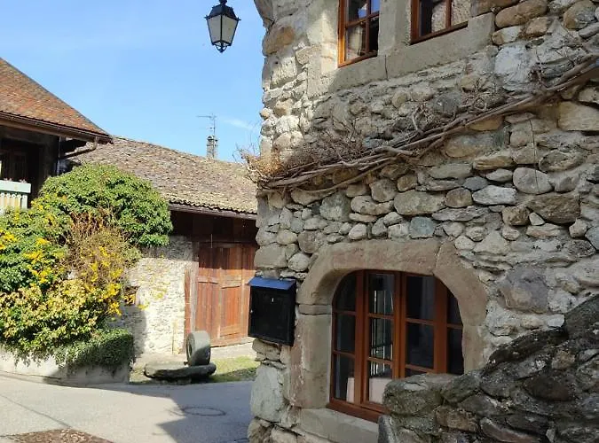 Le Telemark Wifi Fibre Classe 3 Etoiles Garage * Thollon-les-Memises